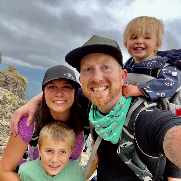 Meet your Posher, Ryan - Picture 2 of 3